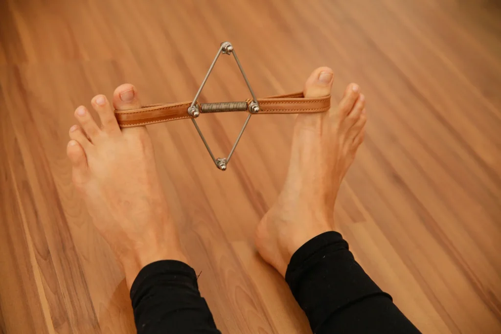 kauffer, toe, corrector