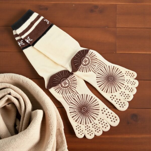 bloom, socks, anti, slip, yoga, pilates , clothing